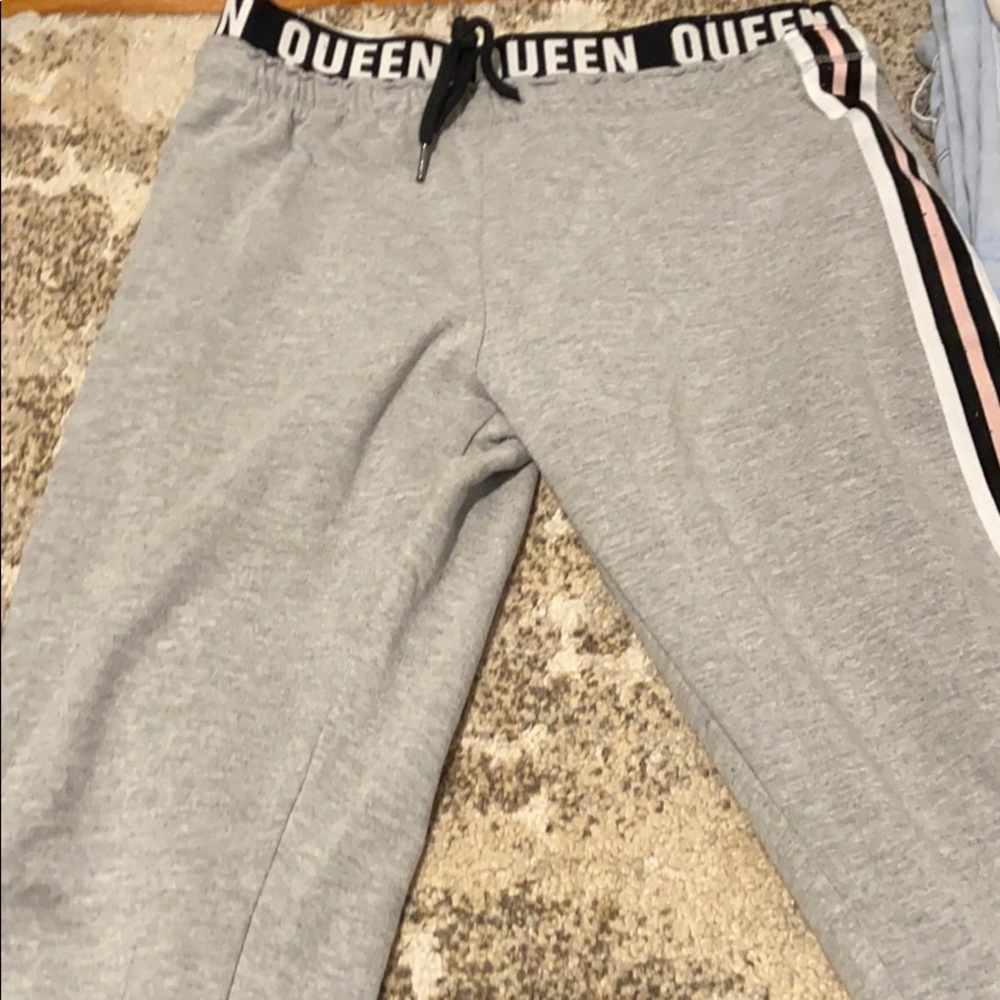 Sweat pants